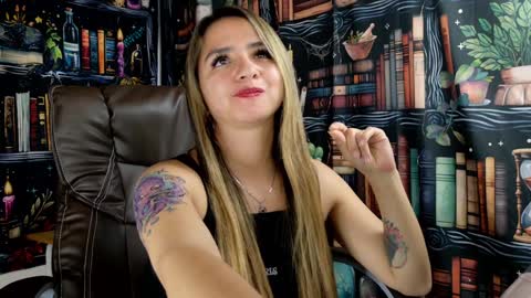 Julietta Jackson online show from 01.11.25