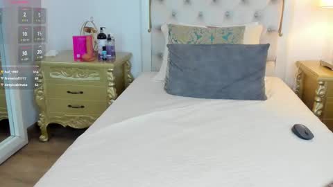 Julieta online show from 02.22.26