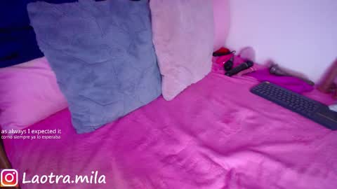 IG mila delux online show from 10.18.25