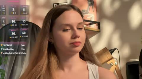 Julie online show from 02.04.25