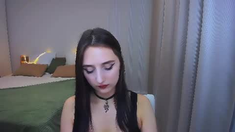 Snapshot of juliettemonli chatting on 06.13.26 juliettemonli online show from 06.13.26