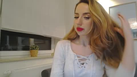 JulietteSensual online show from 02.08.25