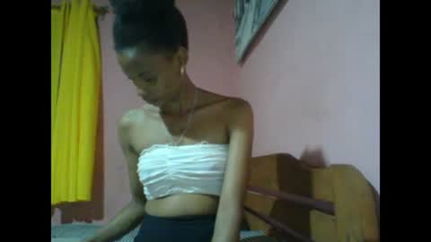 juliexexy online show from 12.21.24