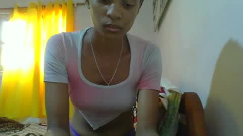 juliexexy online show from 02.17.25