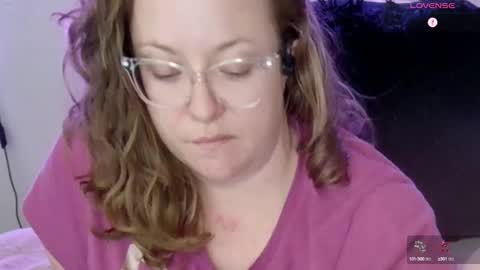 Snapshot of julimonroe chatting on 02.24.25 Juli Monroe online show from 02.24.25