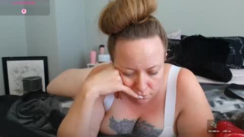 Juli Monroe online show from 04.15.26