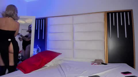 Juli online show from 02.24.26