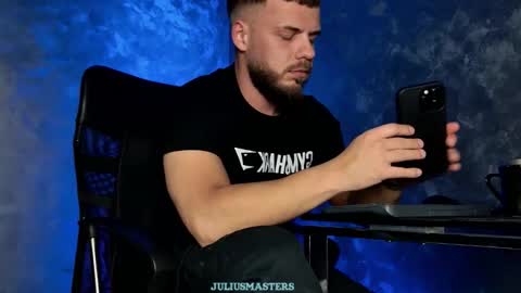 JULiUS   online show from 01.15.26