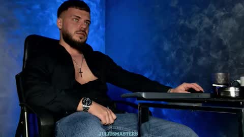 JULiUS   online show from 01.16.26