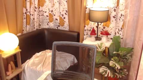 jullimiller online show from 02.21.25