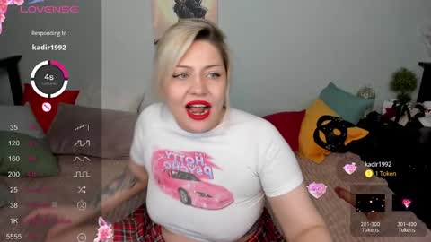 Jully online show from 02.17.25