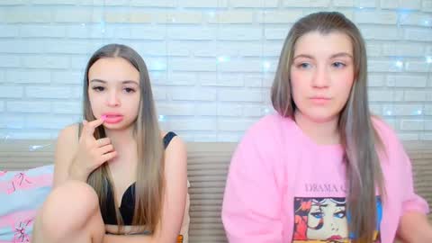 Snapshot of jullymood chatting on 02.08.26 DoubleCherry online show from 02.08.26