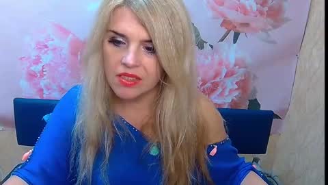 Snapshot of julya_barbi chatting on 10.03.25 Julya Barbi online show from 10.03.25