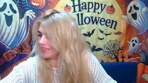 Snapshot of julya_barbi chatting on 10.23.25 Julya Barbi online show from 10.23.25