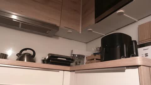 Gregor online show from 12.30.24