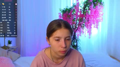 Kate online show from 09.16.25