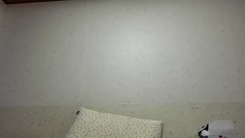 jung_luv online show from 11.03.25