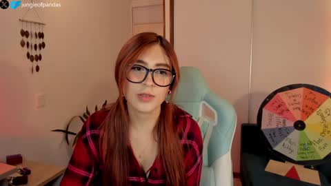 Snapshot of jungleofpandas chatting on 01.10.25 Call me Sussy online show from 01.10.25