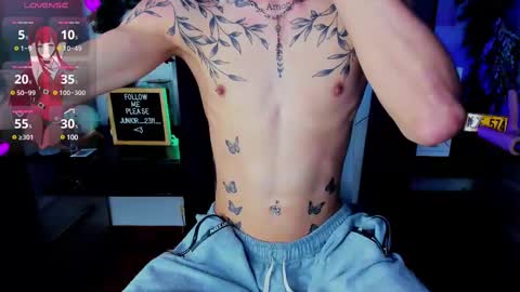 Snapshot of juniior0_0 chatting on 03.05.25 Junior online show from 03.05.25