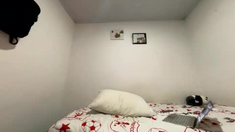 junior_osorio_2 online show from 02.07.26