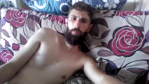 Snapshot of juniorextr_18_ chatting on 12.31.24 juniorextr_18_ online show from 12.31.24