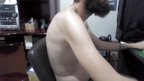 Snapshot of juniorextr_18_ chatting on 02.22.25 juniorextr_18_ online show from 02.22.25