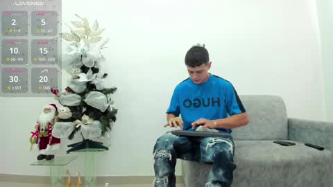 Snapshot of juniormorris_ chatting on 01.11.25 Junior online show from 01.11.25