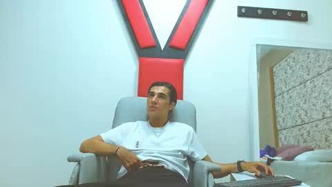 Jupiter online show from 10.17.25