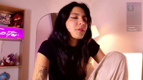 Snapshot of jupiter_sin_h chatting on 10.18.25 Welcome to my new account online show from 10.18.25