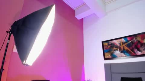 Jupiter Fox online show from 03.08.25