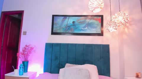 Jupiter Fox online show from 10.11.25