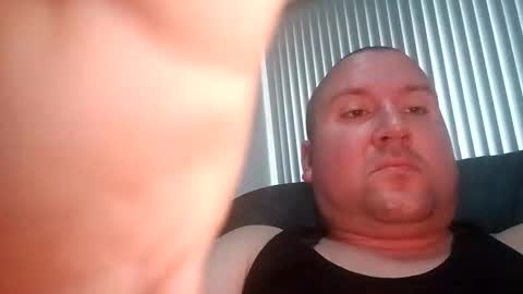 just1more5 online show from 10.26.25