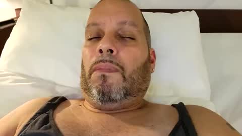 Just2much4uboo1 online show from 10.22.25