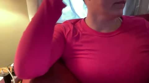 Snapshot of just4you101 chatting on 11.10.25 Flirty influncer online show from 11.10.25