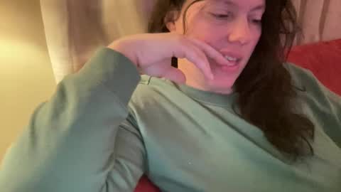 Snapshot of just4you101 chatting on 11.12.25 Flirty influncer online show from 11.12.25