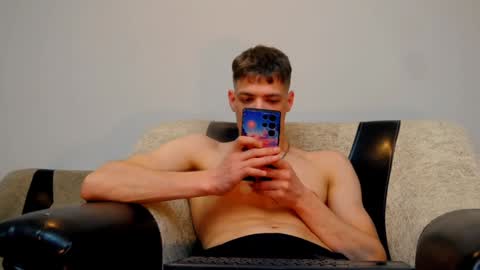 Snapshot of just_alexx12 chatting on 01.26.25 just_alexx12 online show from 01.26.25