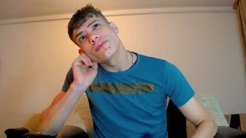 Snapshot of just_alexx12 chatting on 02.01.25 just_alexx12 online show from 02.01.25