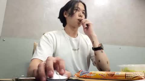 Snapshot of just_gay_ chatting on 10.23.25 just_gay_ online show from 10.23.25