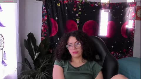 Snapshot of just_katiex chatting on 01.11.25 Sofia online show from 01.11.25