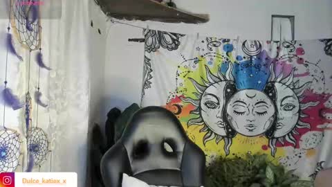 Snapshot of just_katiex chatting on 02.11.25 Sofia online show from 02.11.25