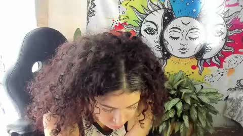 Snapshot of just_katiex chatting on 02.21.25 Sofia online show from 02.21.25