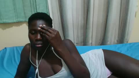 Lyra online show from 10.14.25