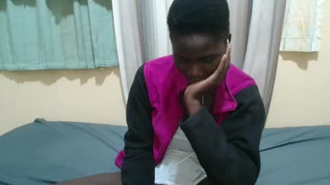 Lyra online show from 11.05.25