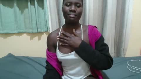 Lyra online show from 11.06.25