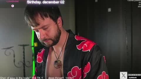 Maxi online show from 11.24.25