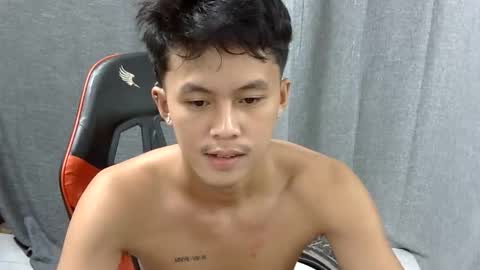 Snapshot of justcallme_james chatting on 05.20.26 James online show from 05.20.26