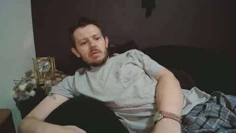 Snapshot of justclickthis chatting on 01.08.26 justclickthis online show from 01.08.26