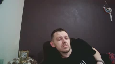 Snapshot of justclickthis chatting on 01.18.26 justclickthis online show from 01.18.26