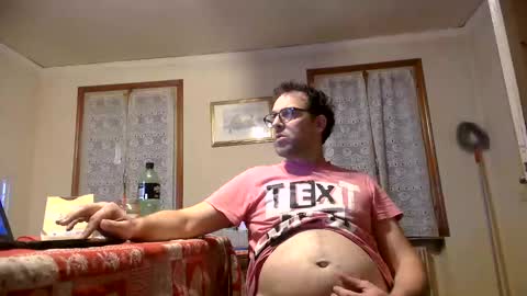 Snapshot of justforsmoke chatting on 06.08.26 justforsmoke online show from 06.08.26