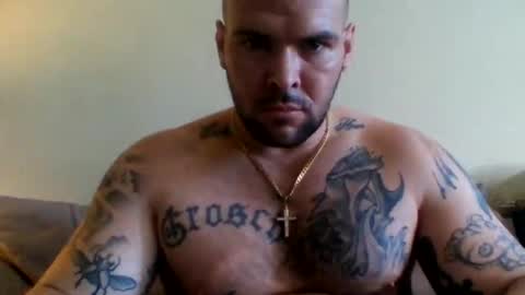 justgrosch4200 online show from 10.24.25